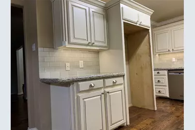 1953 Camden Way, Carrollton, TX 75007 - Photo 27