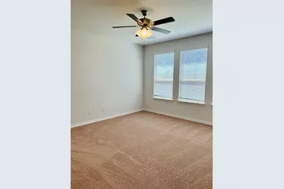 812 Peaceful Brook Drive, Fort Worth, TX 76140 - Photo 9
