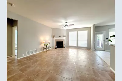 2752 Stallion Drive, Little Elm, TX 75068 - Photo 7