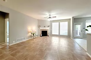 2752 Stallion Dr, Little Elm, TX 75068 - Photo 7