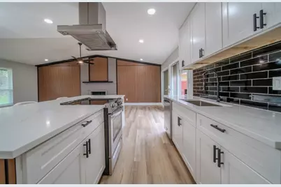 2013 Aspen Lane, Garland, TX 75044 - Photo 9