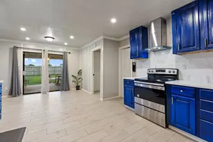 713 W Rosemary St, Quinlan, TX 75474 - Photo 9