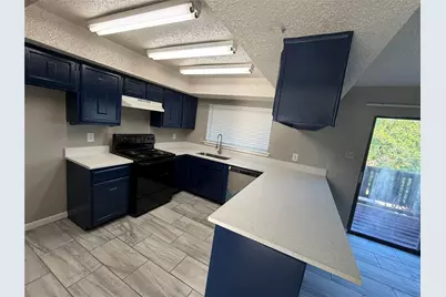 7302 Elderberry Circle, Dallas, TX 75249 - Photo 15