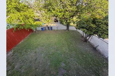7302 Elderberry Circle, Dallas, TX 75249 - Photo 17