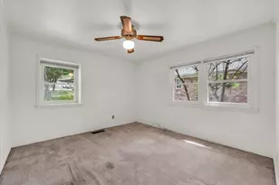 400 Broughton Dr, Woodway, TX 76712 - Photo 19