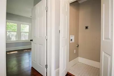 2107 College Avenue, Fort Worth, TX 76110 - Photo 25