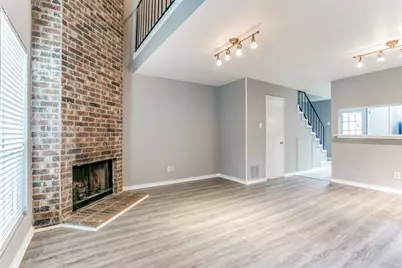 12 Abbey Road, Euless, TX 76039 - Photo 3