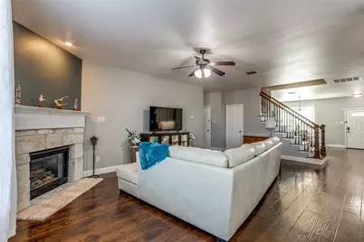 1427 Hanover Lane, Van Alstyne, TX 75495 - Photo 7