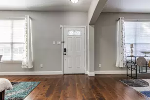 1427 Hanover Ln, Van Alstyne, TX 75495 - Photo 3