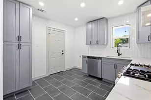 3435 Poinsettia Dr, Dallas, TX 75211 - Photo 9