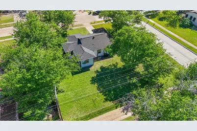 3435 Poinsettia Drive, Dallas, TX 75211 - Photo 25