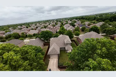 12809 Spring Hill Drive, Frisco, TX 75035 - Photo 5