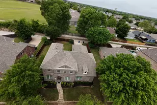 12809 Spring Hill Dr, Frisco, TX 75035 - Photo 3