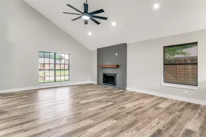 146 Edgewood Drive, Coppell, TX 75019 - Photo 9