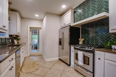 1126 N Windomere Avenue, Dallas, TX 75208 - Photo 19