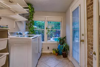 1126 N Windomere Avenue, Dallas, TX 75208 - Photo 35