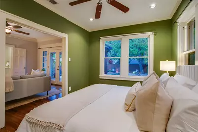 1126 N Windomere Avenue, Dallas, TX 75208 - Photo 31