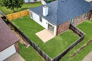 214 Chamblin Ct, Cedar Hill, TX 75104 - Photo 33