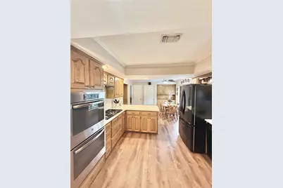 1800 Southridge Drive, Denton, TX 76205 - Photo 13