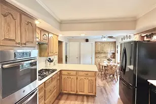 1800 Southridge Dr, Denton, TX 76205 - Photo 13