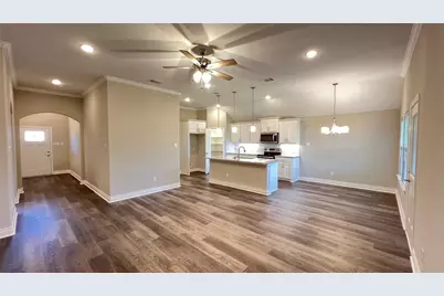 607 Hardaway Drive, Greenville, TX 75402 - Photo 9