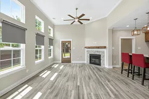 207 Wilson St, Lake Dallas, TX 75065 - Photo 11