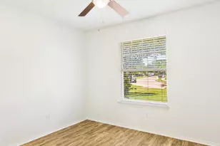 6702 Umphress Rd, Dallas, TX 75217 - Photo 13