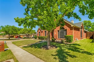 4236 Sharondale Dr, Flower Mound, TX 75022 - Photo 3