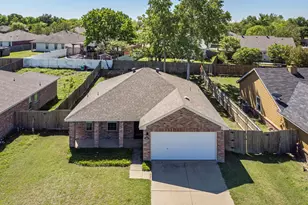 403 Harvard Dr, Princeton, TX 75407 - Photo 25