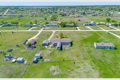 6004 Black Springs Lane, Joshua, TX 76058 - Photo 3