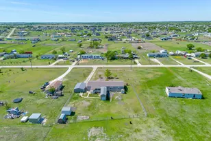 6004 Black Springs Ln, Joshua, TX 76058 - Photo 3