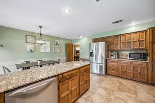3211 Glasgow Terrace, Arlington, TX 76015 - Photo 11