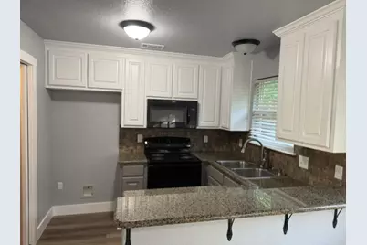 1004 Sanders Street, Bowie, TX 76230 - Photo 11