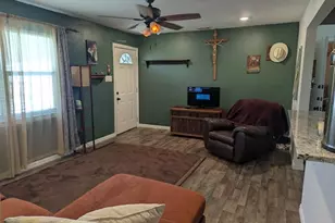 2705 Brockbank Dr, Irving, TX 75062 - Photo 11