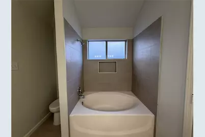 900 Cornfield Drive, Arlington, TX 76017 - Photo 15