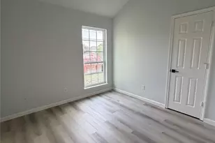 900 Cornfield Dr, Arlington, TX 76017 - Photo 11