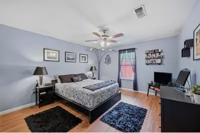 108 San Chez Drive, Lake Kiowa, TX 76240 - Photo 17