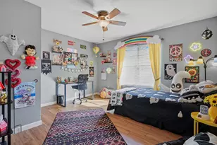 108 San Chez Dr, Lake Kiowa, TX 76240 - Photo 11