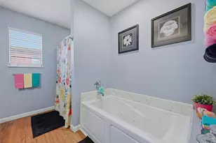 108 San Chez Dr, Lake Kiowa, TX 76240 - Photo 15