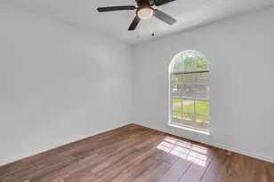 216 Texas Ave, Hewitt, TX 76643 - Photo 23