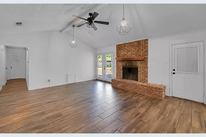 216 Texas Avenue, Hewitt, TX 76643 - Photo 5