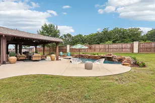 8100 Bonanza St, Aubrey, TX 76227 - Photo 23