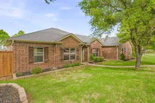 104 Canter Ln Dr, Stephenville, TX 76401 - Photo 3