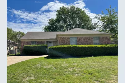 7204 Shadow Bend Drive, Fort Worth, TX 76137 - Photo 1