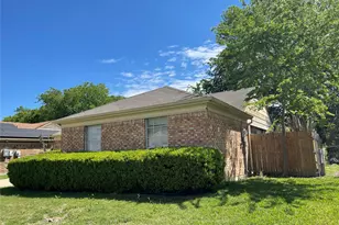 7204 Shadow Bend Dr, Fort Worth, TX 76137 - Photo 25