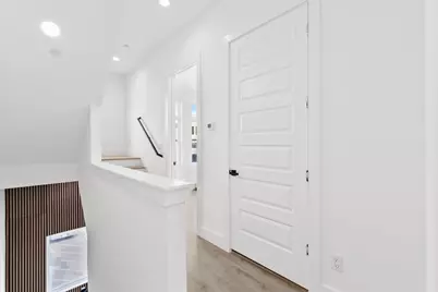 723 W 10th Street #101, Dallas, TX 75208 - Photo 17