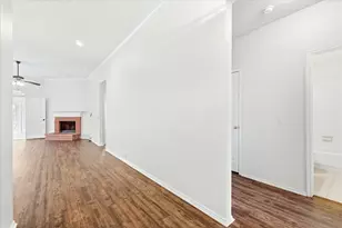 2521 Champlain Ln, Denton, TX 76210 - Photo 5