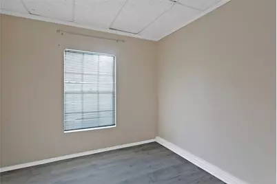 6104 Kelly Elliott Road, Arlington, TX 76001 - Photo 21