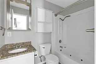 6104 Kelly Elliott Rd, Arlington, TX 76001 - Photo 5