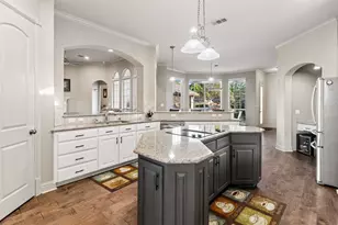 2014 Stone Canyon Ct, Arlington, TX 76012 - Photo 3